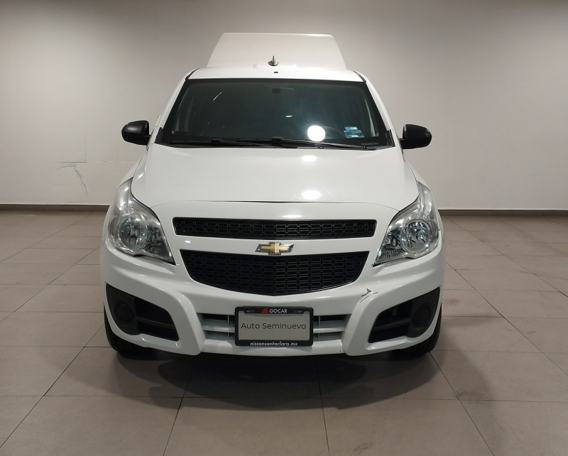 Chevrolet Comerciales Tornado Pick-Up 2 pts. LS, Cab. Sencilla, TM5, a/ac., DA, R-15 2020